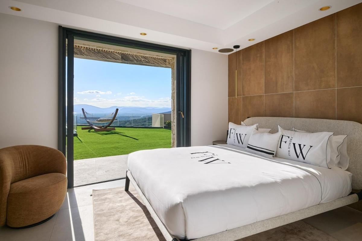 Luxury Villa In Grimaud With Gulf View Port Grimaud Exterior foto
