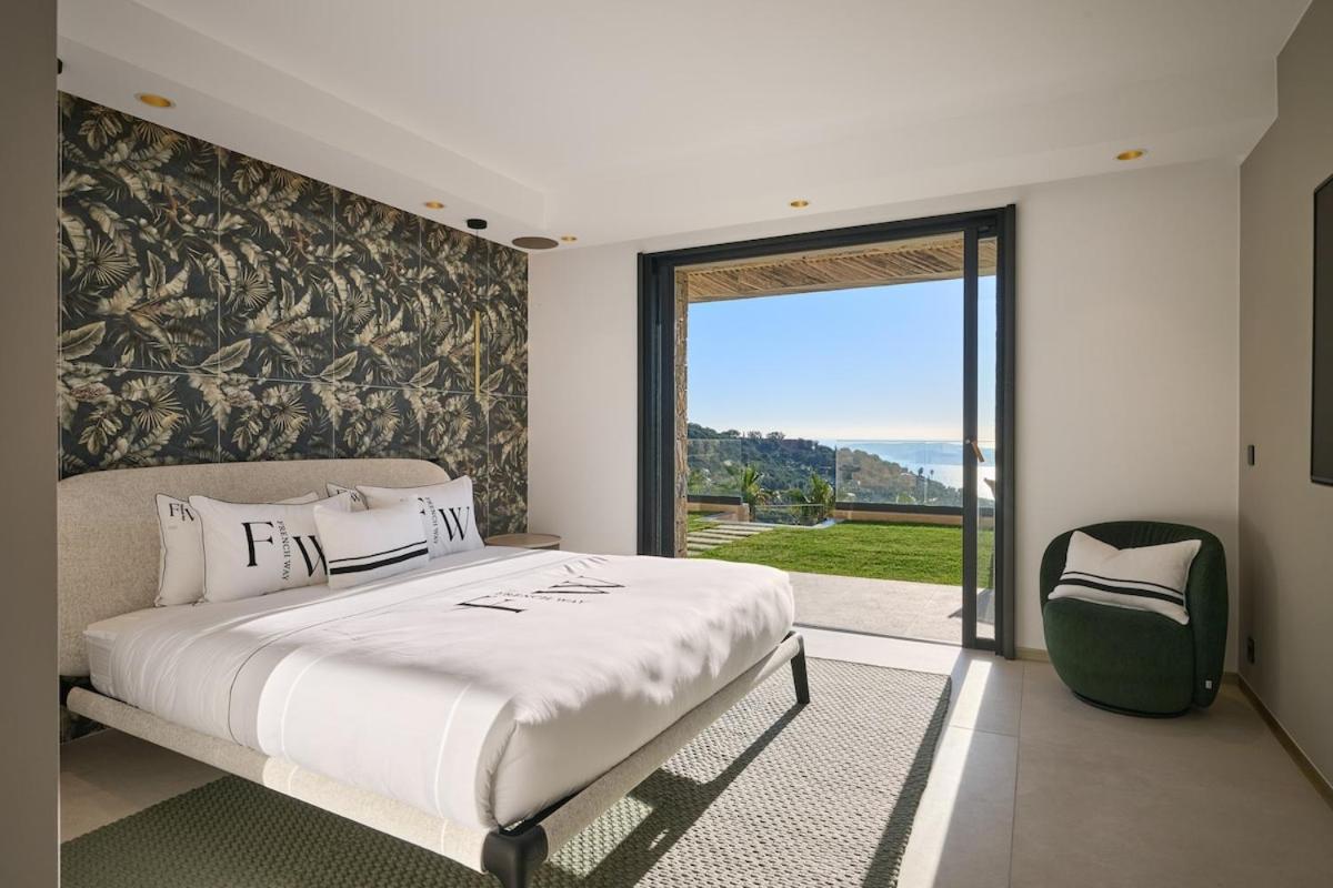 Luxury Villa In Grimaud With Gulf View Port Grimaud Exterior foto