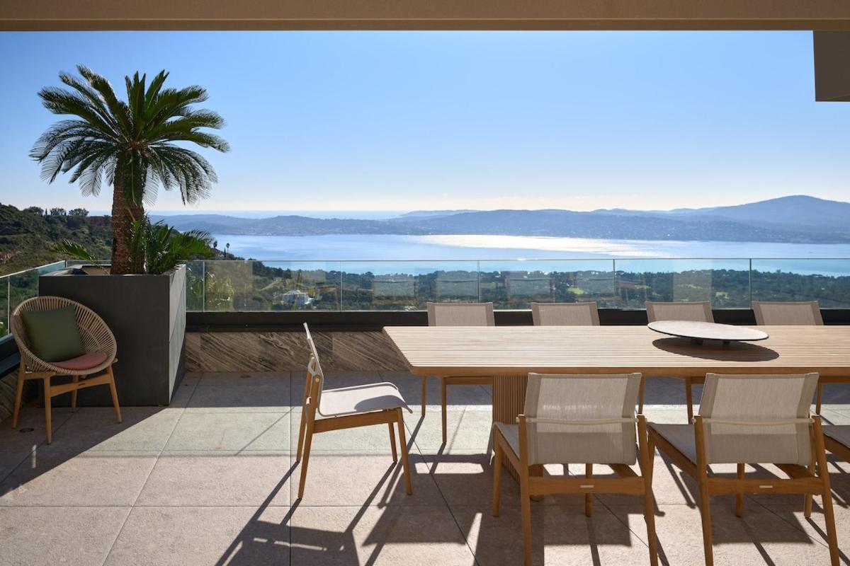 Luxury Villa In Grimaud With Gulf View Port Grimaud Exterior foto