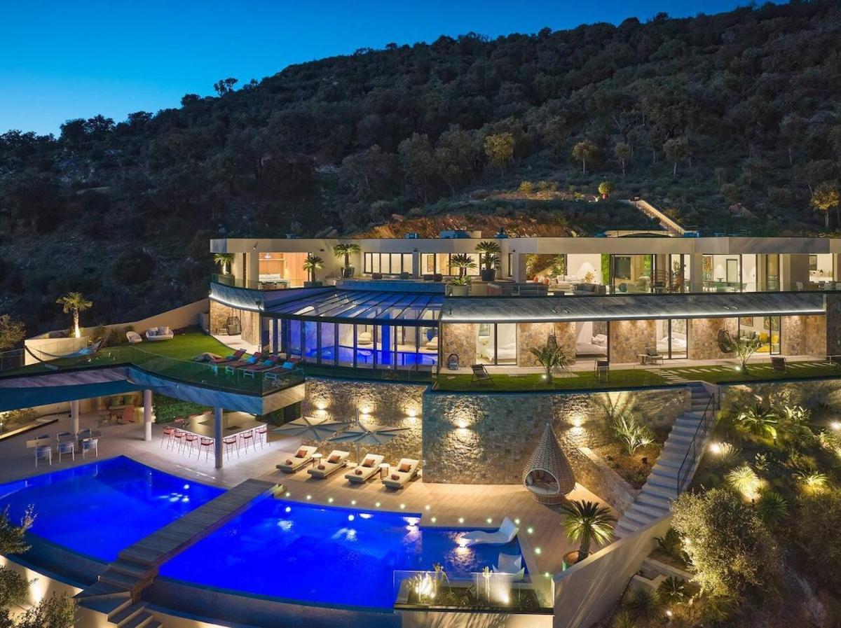 Luxury Villa In Grimaud With Gulf View Port Grimaud Exterior foto